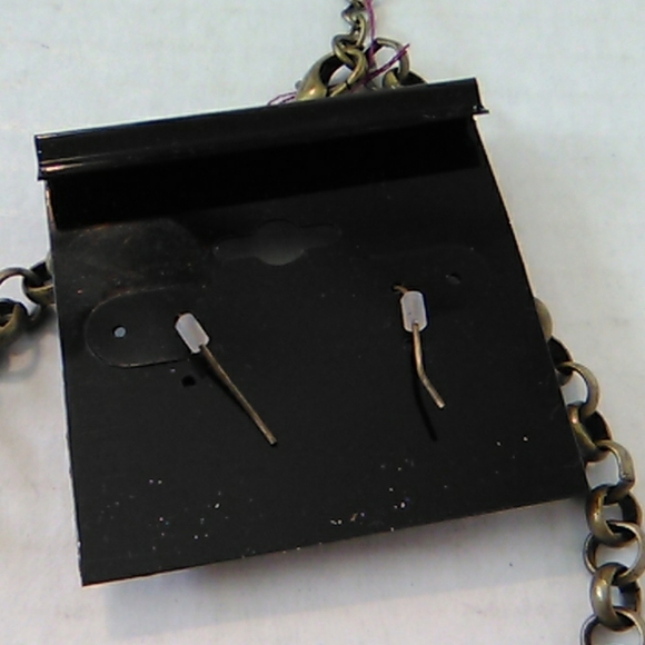 Necklace and earring set - Picture 3 of 8